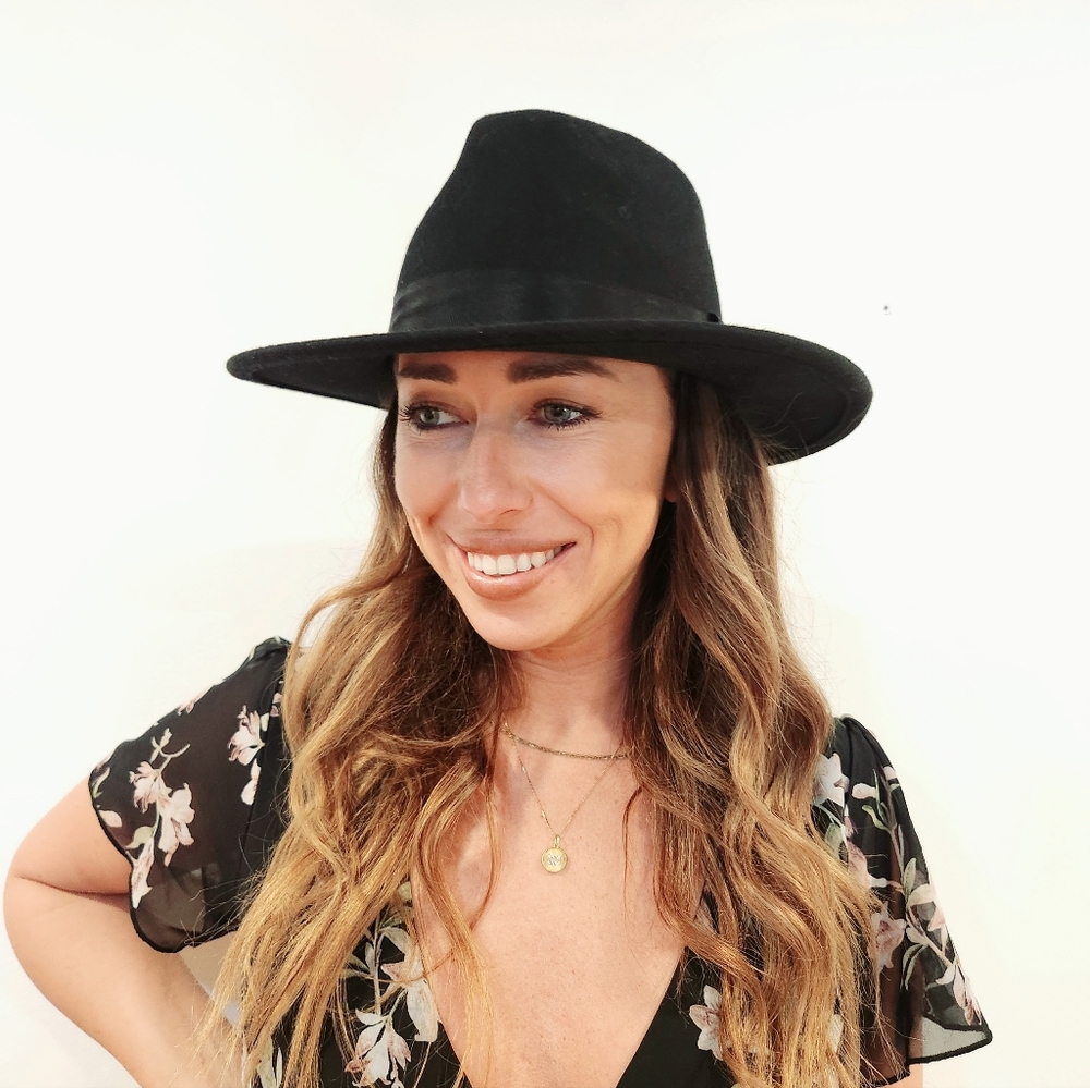 Cowboy Style Black Black Hat NWT